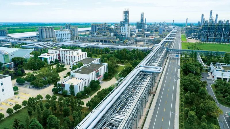 轻质金属材料：参数解析与价格考量